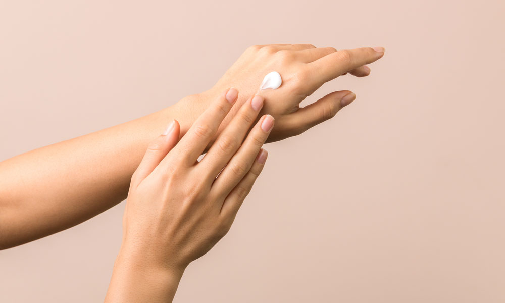 Aesthetic Clinic Hand Rejuvenation & Treating Age Spots, Veins and Crepey Skin Blog Image